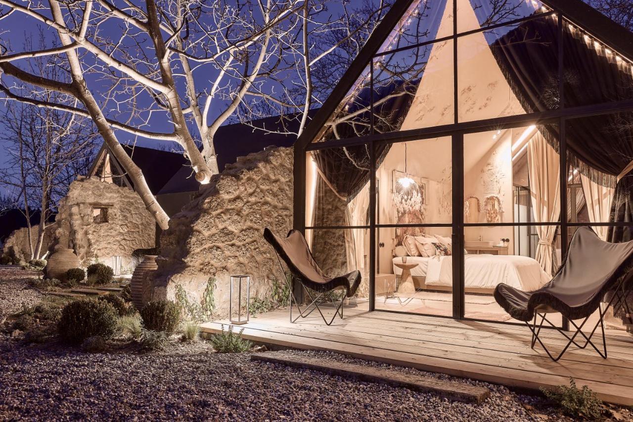 Area Synest Nature Suites Sinevron Exterior photo